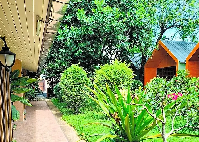 Suan Maitrichit Hotel 4*